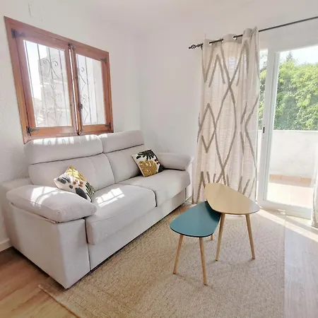 Aza House
